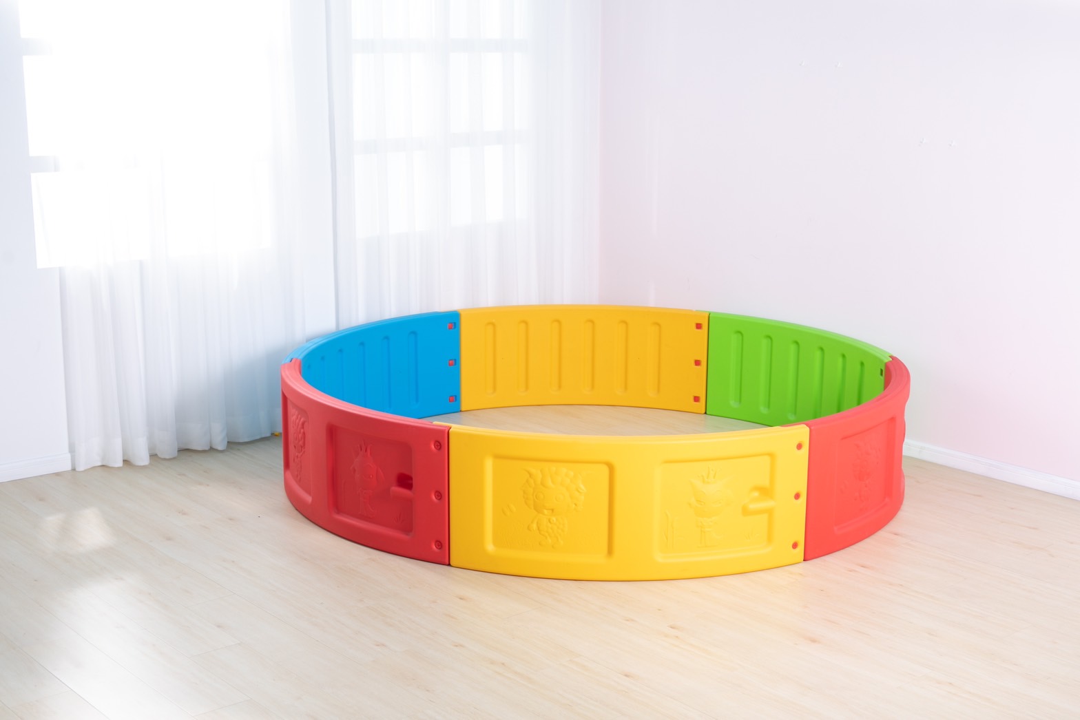 บ่อบอลทรงกลม