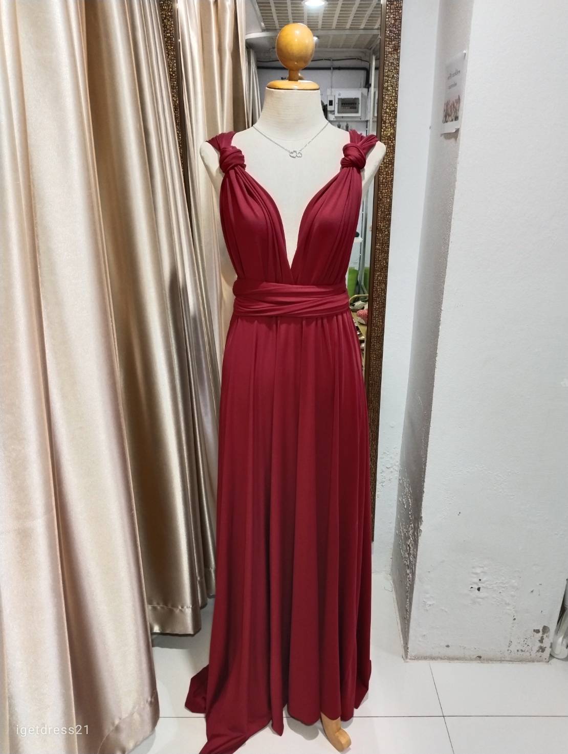 (PRE-LOVED) ชุดราตรียาวสีเเดงไวน์ รุ่น infinity(ฟรีไซส์)