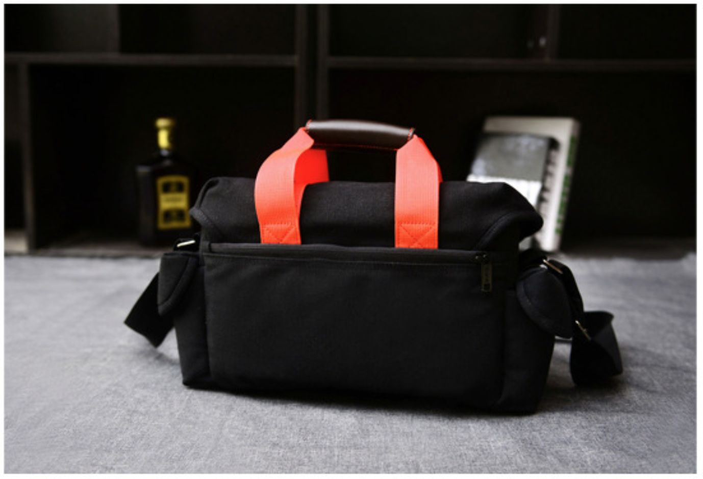 กระเป๋าใส่กล้อง CANON รุ่น Vintage สำหรับใส่กล้องDslr และเลนส์