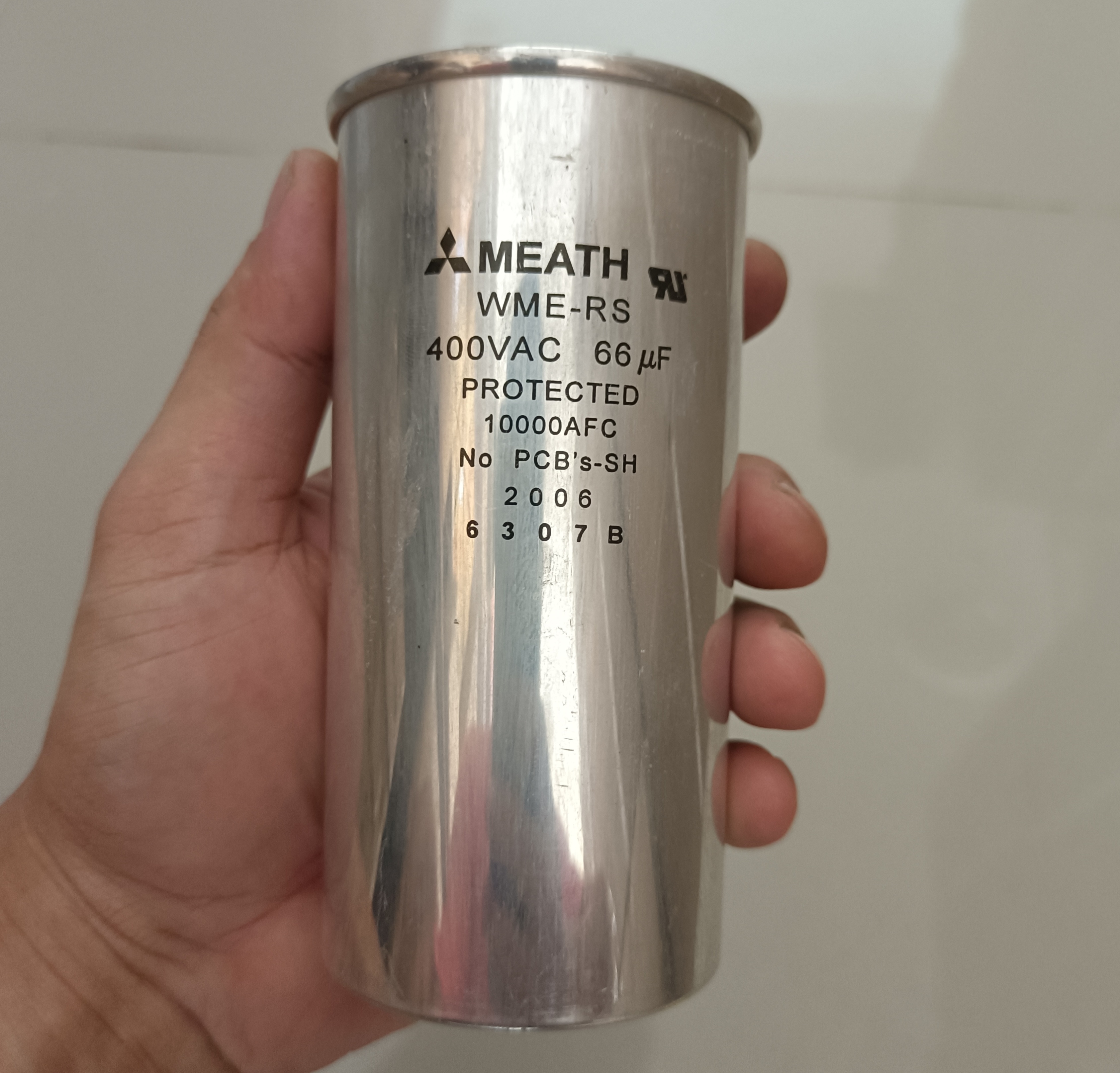 คาปา AC ของมิตซู 400VAC 66uf ของถอดโรงงาน สถาพดีใช้ได้ดี100%