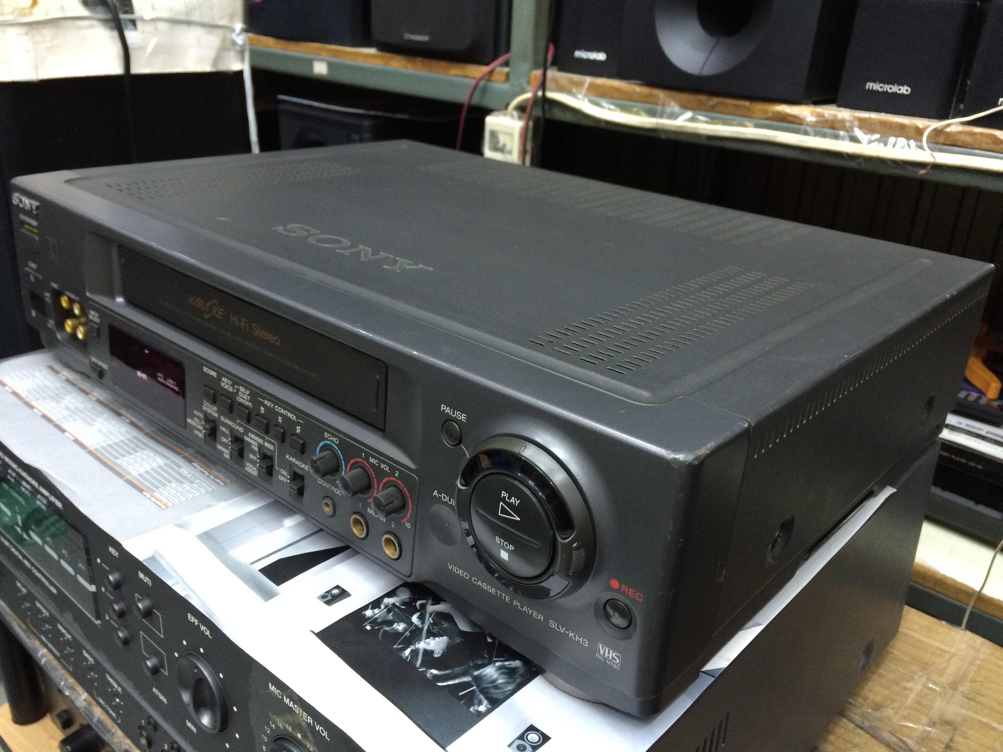 เครื่องเล่นวีดีโอเทป VHS , VDO Sony รุ่น SLV-KH3