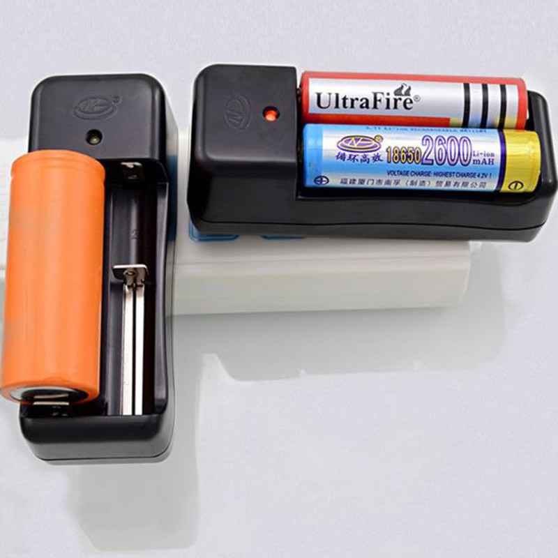 ที่ชาร์จแบตเตอร์รี่ Dual Universal Charger 3.7V Li-Ion สำหรับ 18650 14500 16340 หัวปลั๊ก US