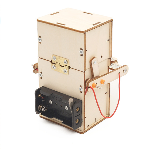 หุ่นกระปุกออมสินกินเหรียญ