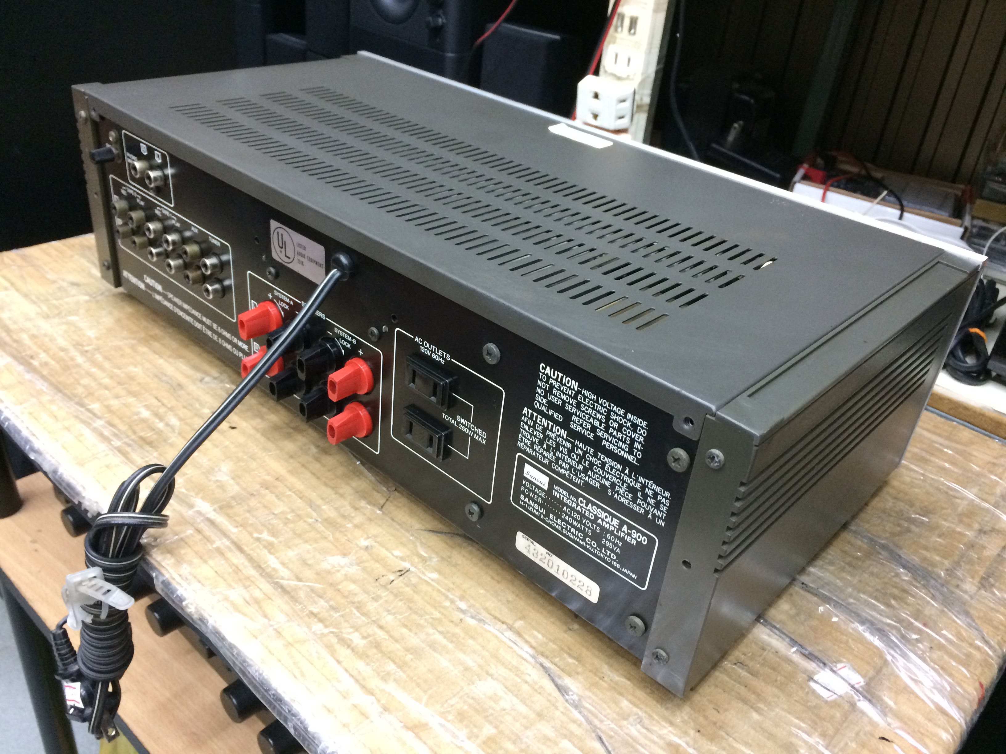 Sansui Classique A-900 Integrated DC Servo Stereo Amplifier (ไฟ110V)