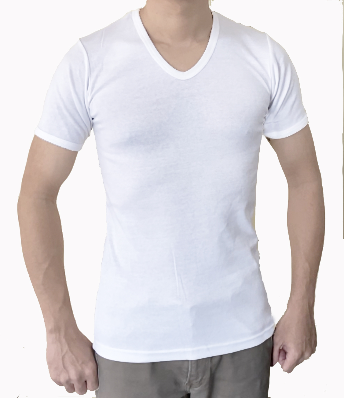 เสื้อคอยู สีขาว size XL