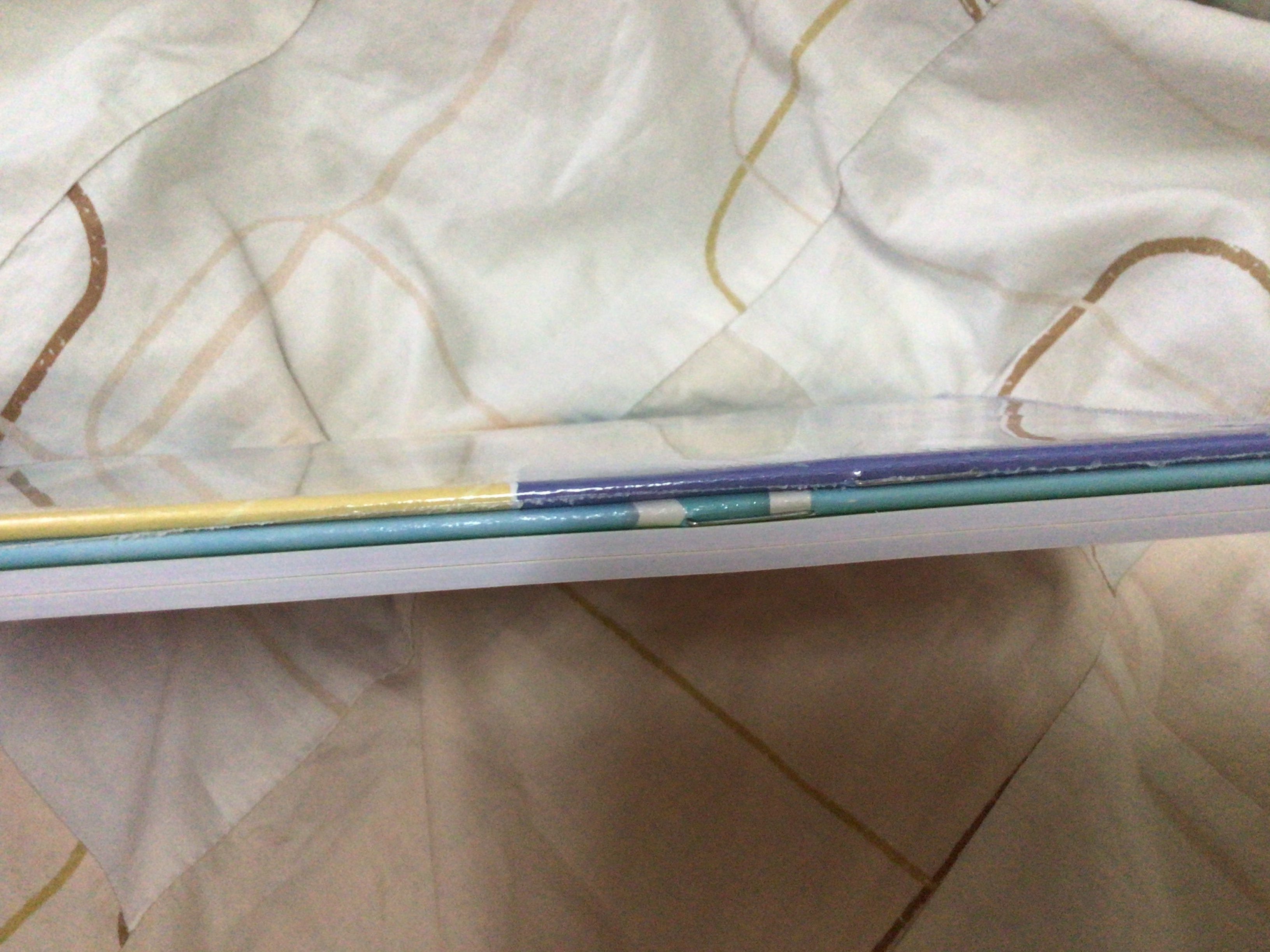 สมุดปกอ่อน คละแบบน่ารัก happy plus ขนาด 18.5*26 ซม. ปอนด์ 70 แกรม 30 แผ่น บรรจุ4เล่ม คละสี ราคา 60