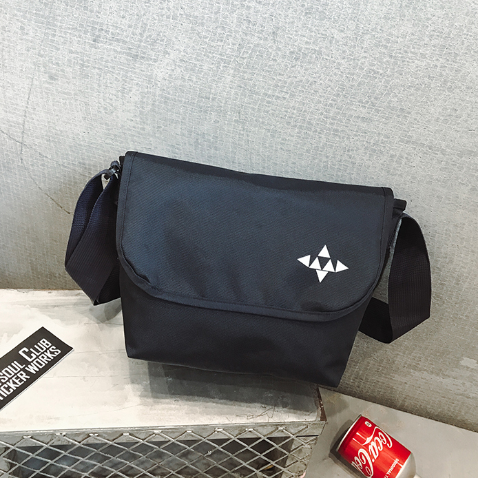 กระเป๋าคาดอก กระเป๋าสะพายข้าง diamond x popmelo | DLM002 blue