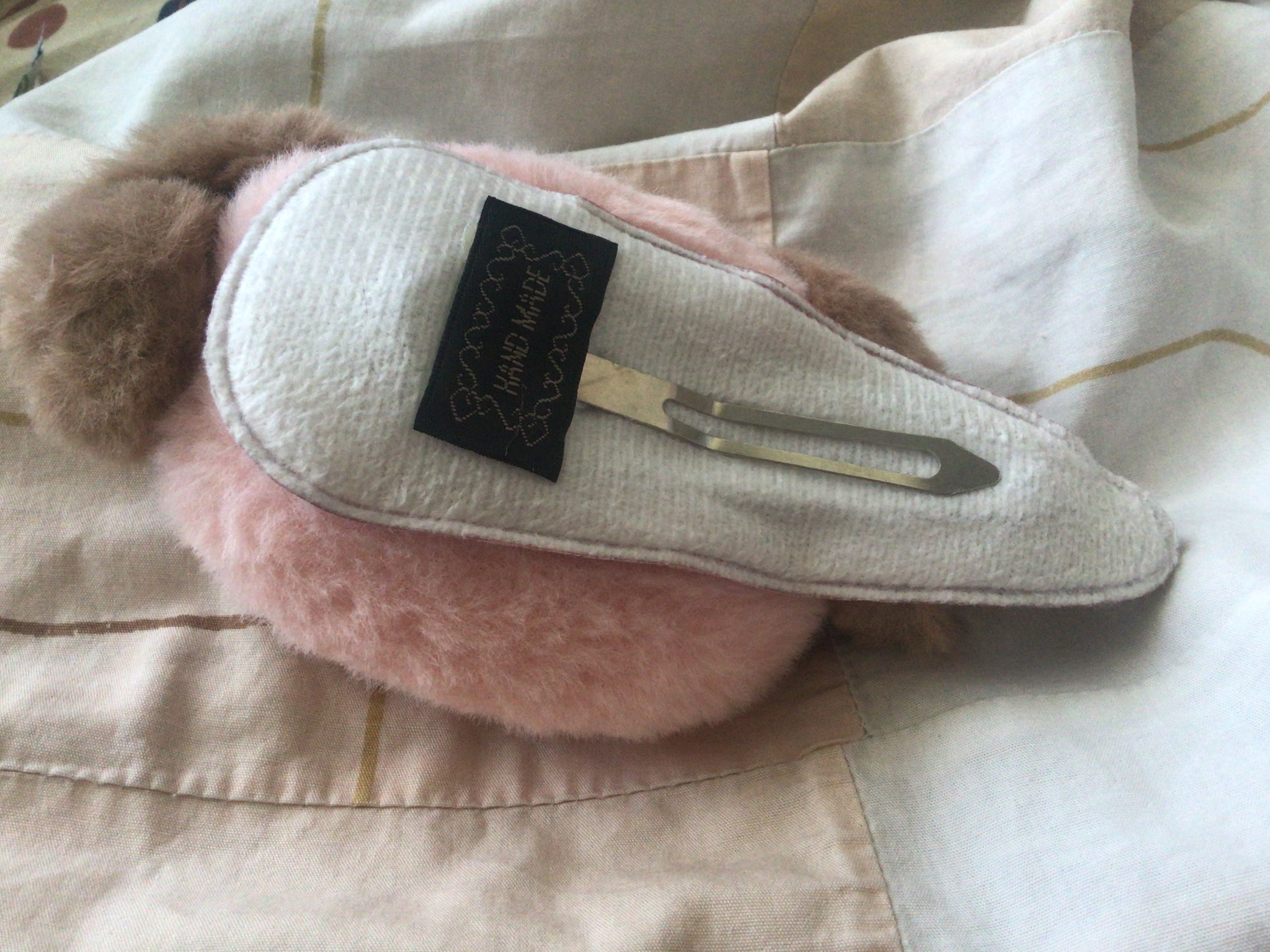 (ของแถม) กิ๊บติดผมขนาดใหญ่ ระบุรูปแบบในหมายเหตุ