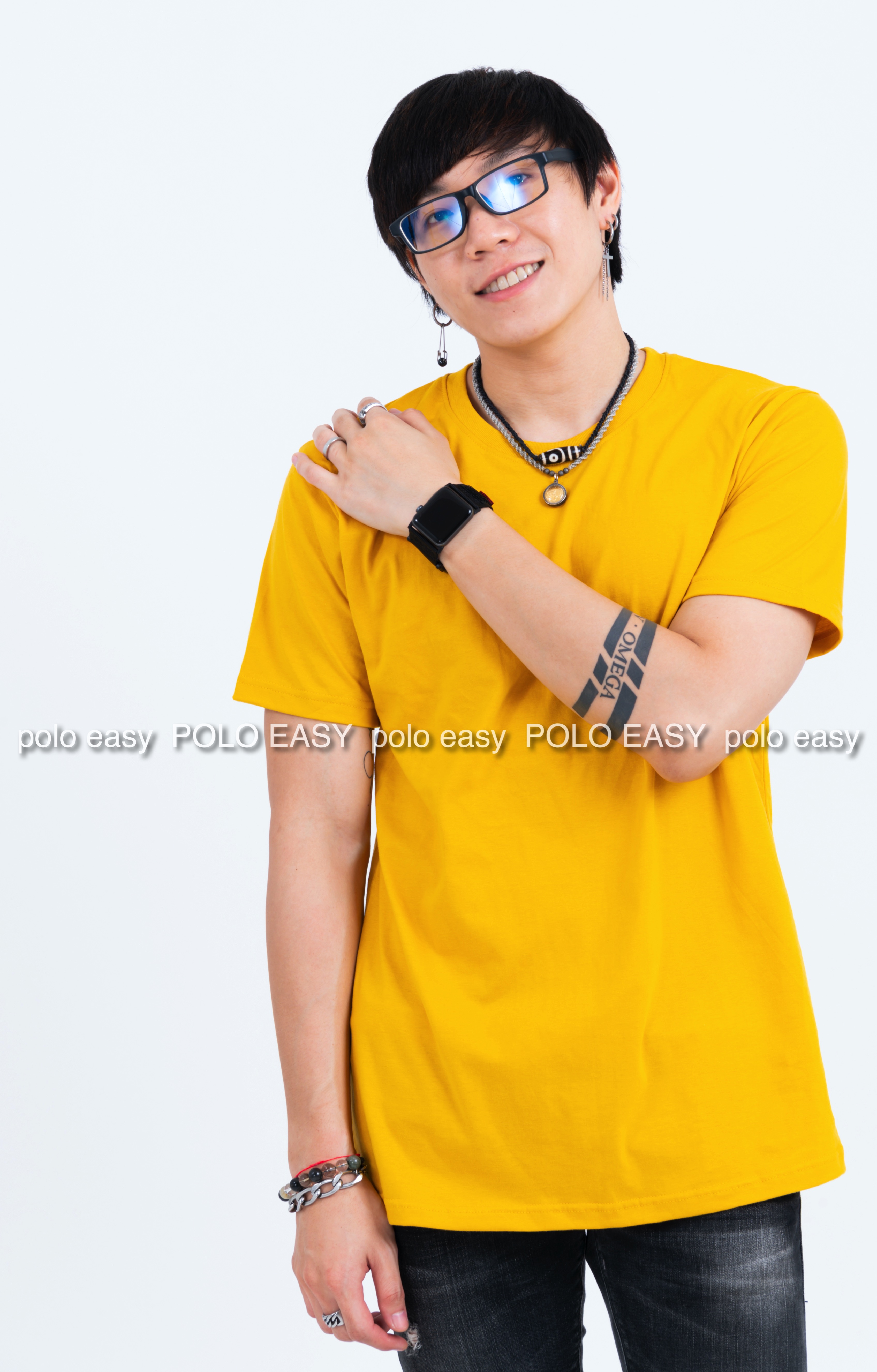 M เสื้อยืด สีเหลืองมัสตาร์ด คอกลม แขนสั้น Size M