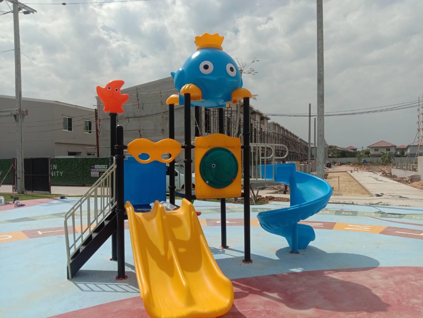 เครื่องเล่นสนาม ชุด FUNNY SEA เครื่องเล่นใต้ทะเลแสนสนุก