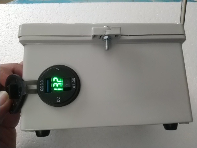 เครื่องปั่นไฟมือหมุน 3 IN 1