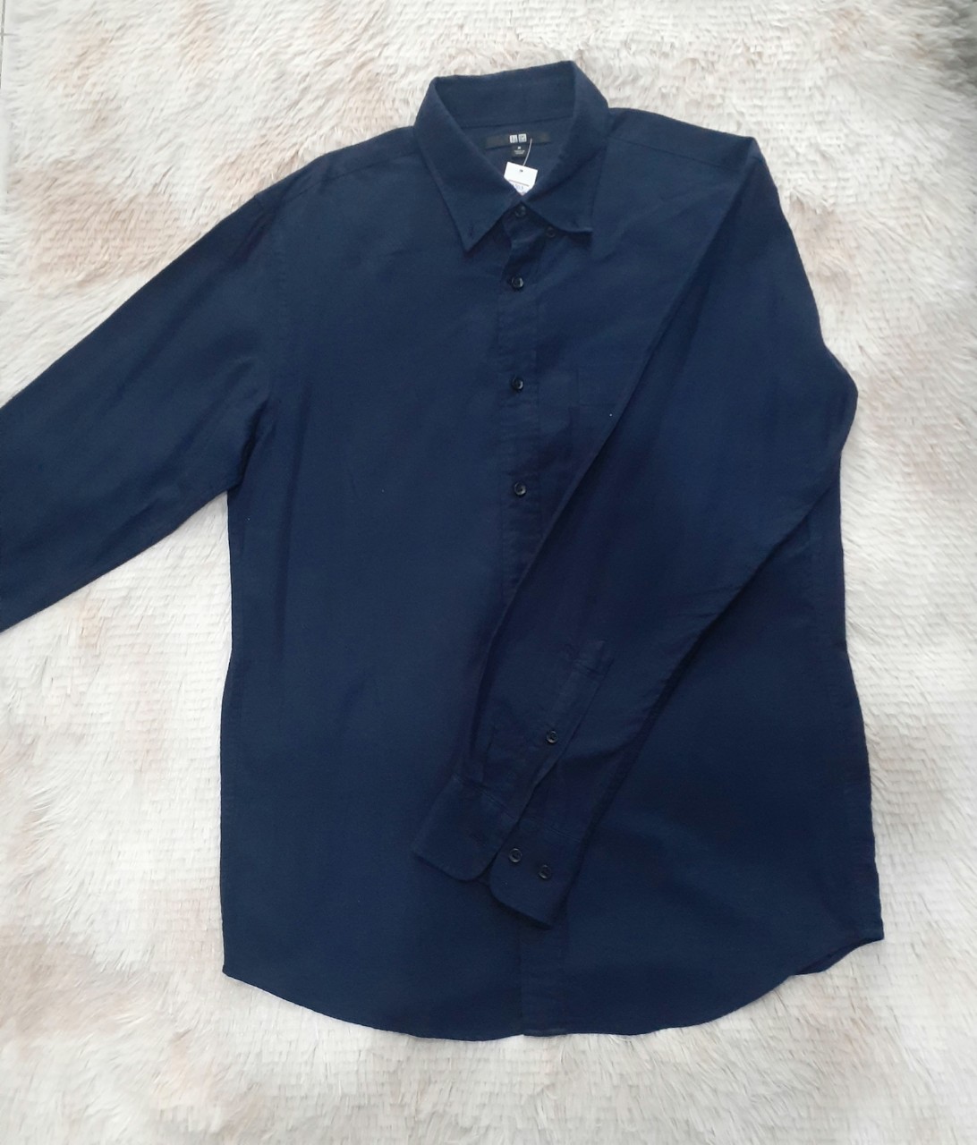 เสื้อเชิ้ตแขนยาวสีกรม (M)