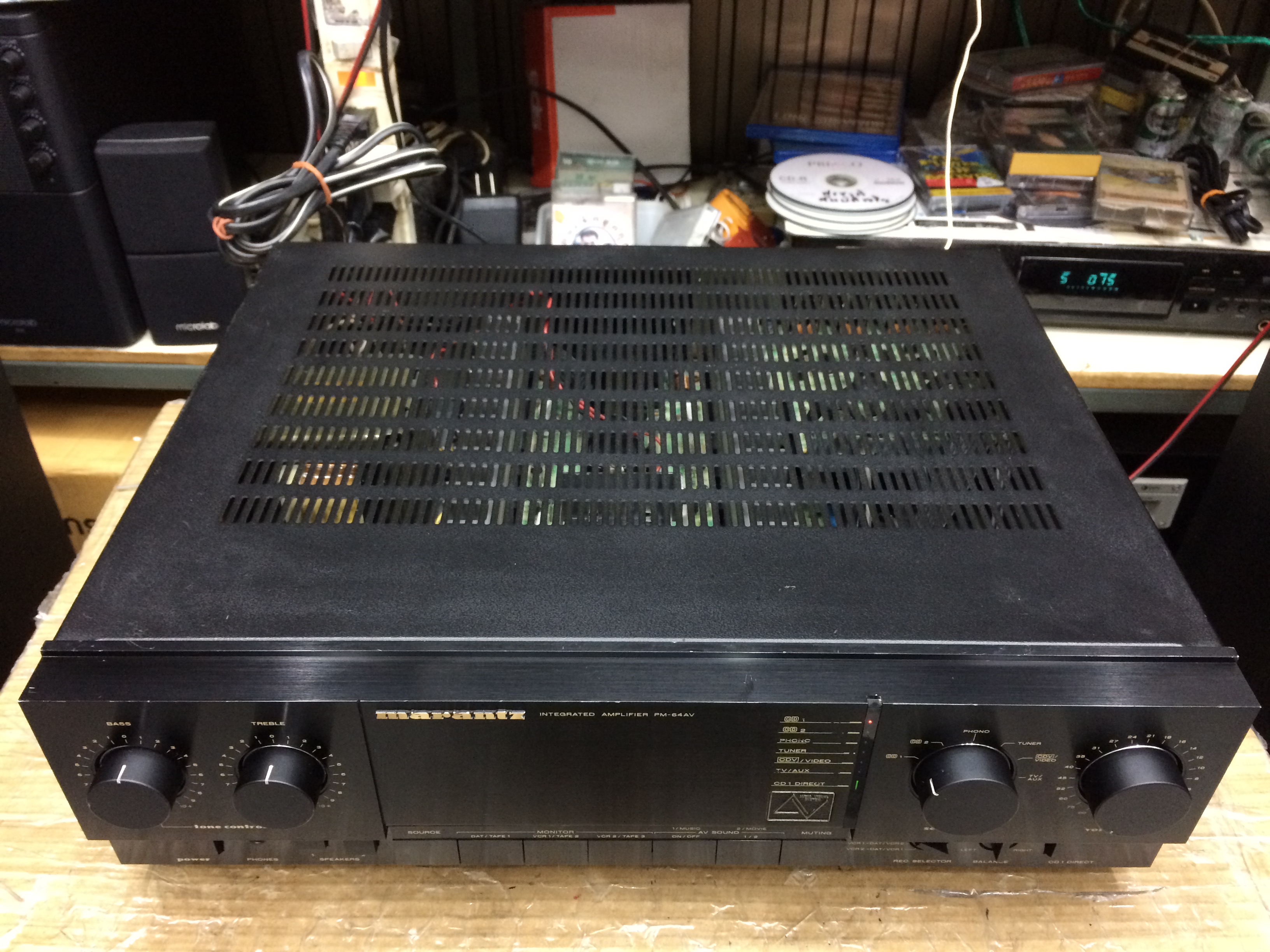 Marantz PM-64 Stereo Integrated Amplifier