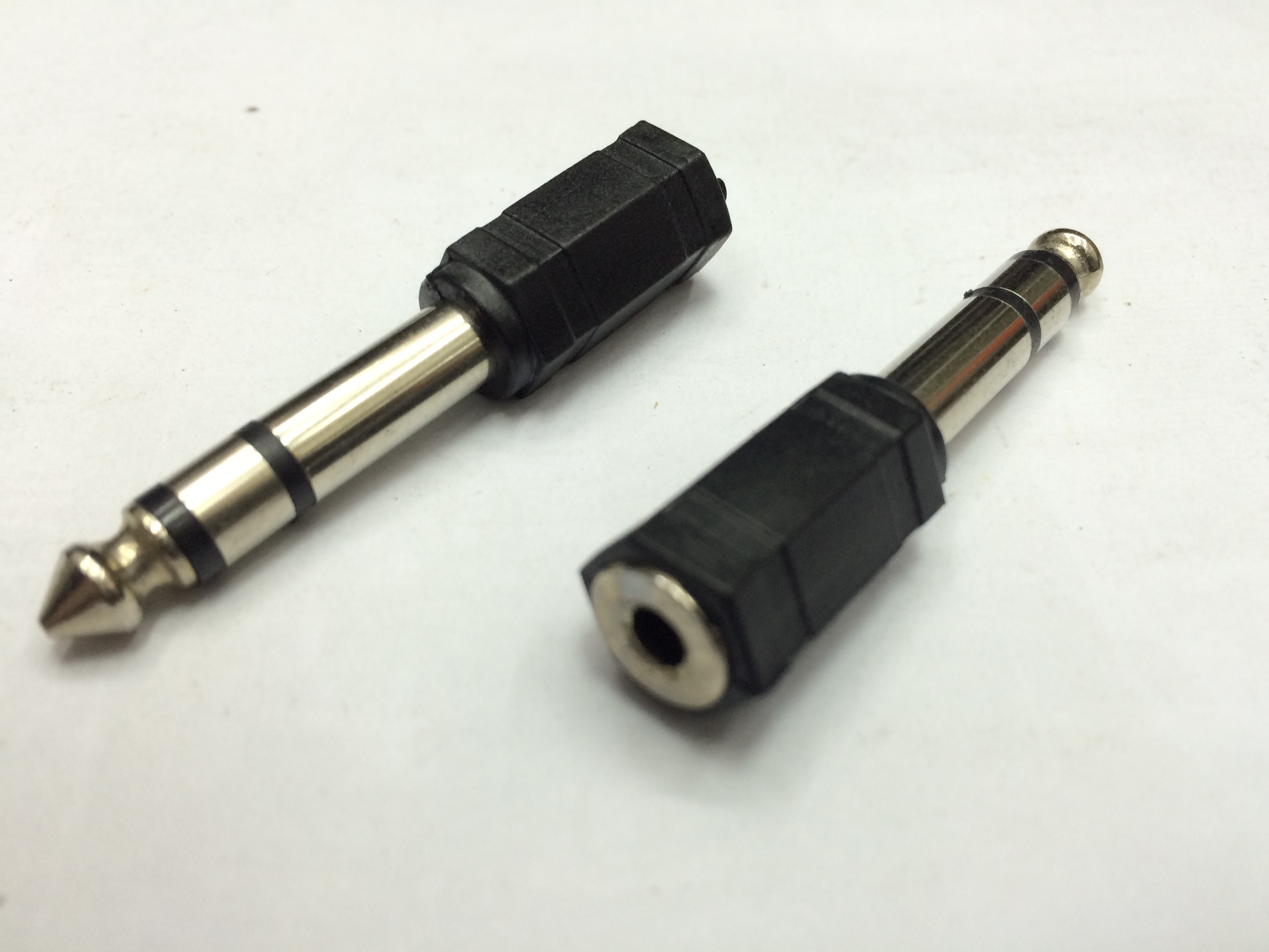 หัวแปลงคอมพิวเตอร์3.5 เป็นหัวเสียบไมค์โครโฟนใหญ่ (Stereo)
