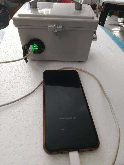 เครื่องปั่นไฟมือหมุน 3 IN 1