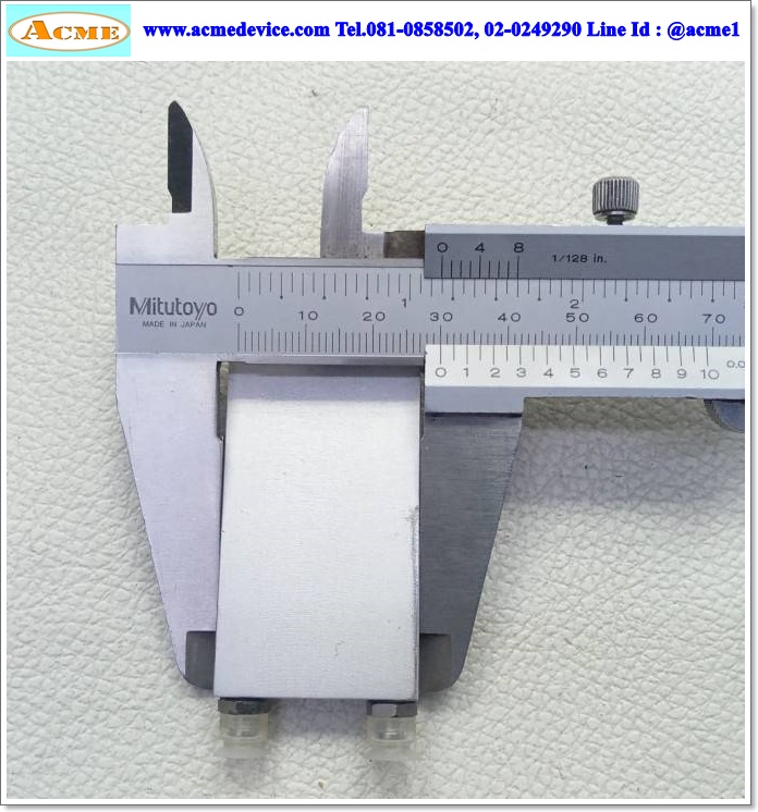 Vacuum Pad ขนาด 30 x 52 x 8 mm., dia 8 mm., Port size 6 mm.