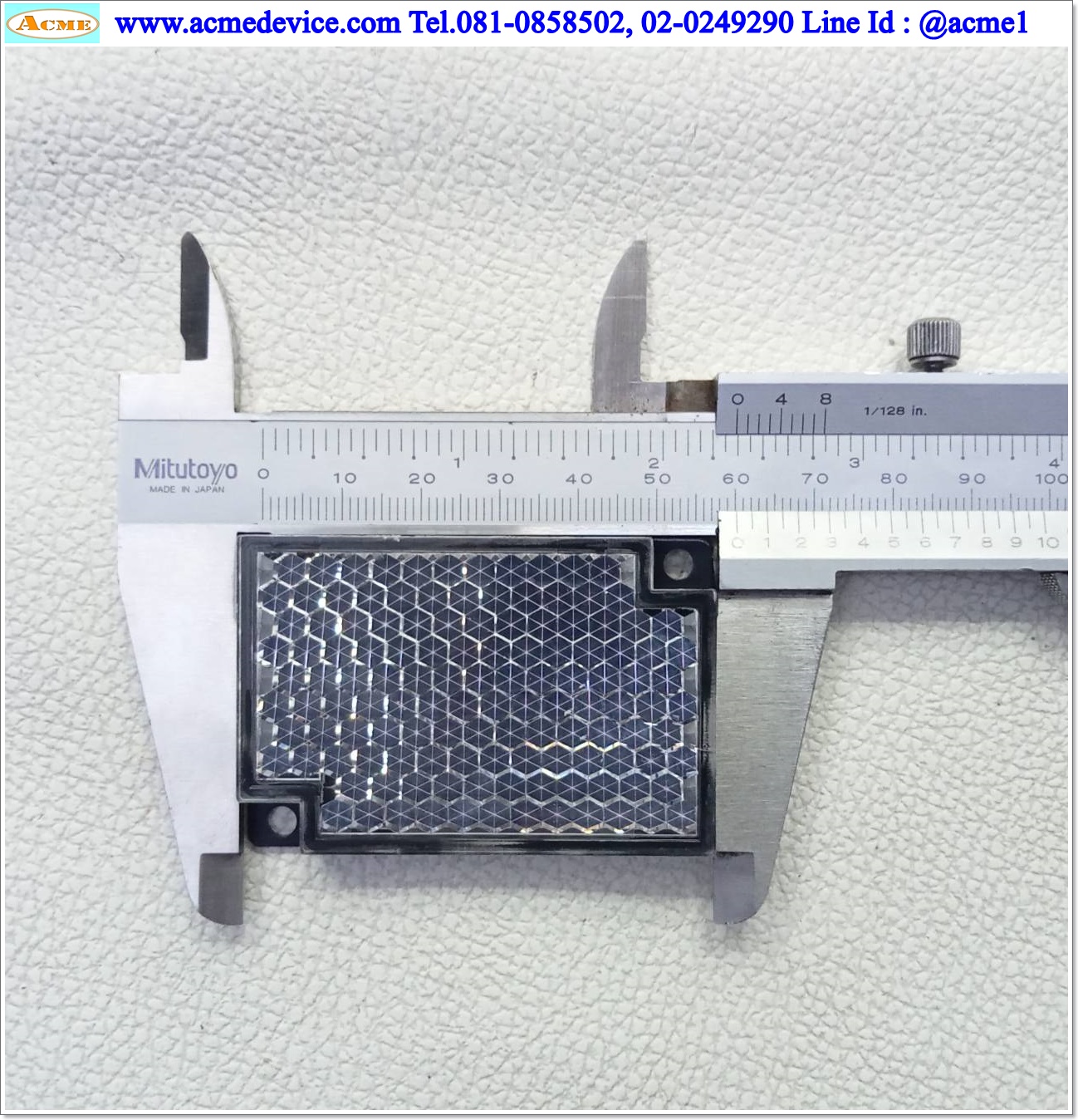 Reflectors แผ่นสะท้อนเซนเซอร์ รุ่น E39-R1, ขนาด 40 x 60 mm.