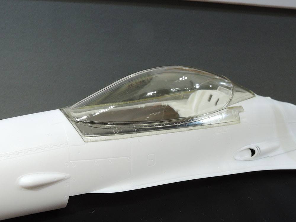 TAMIYA MULTIPURPOSE CEMENT [CLEAR]