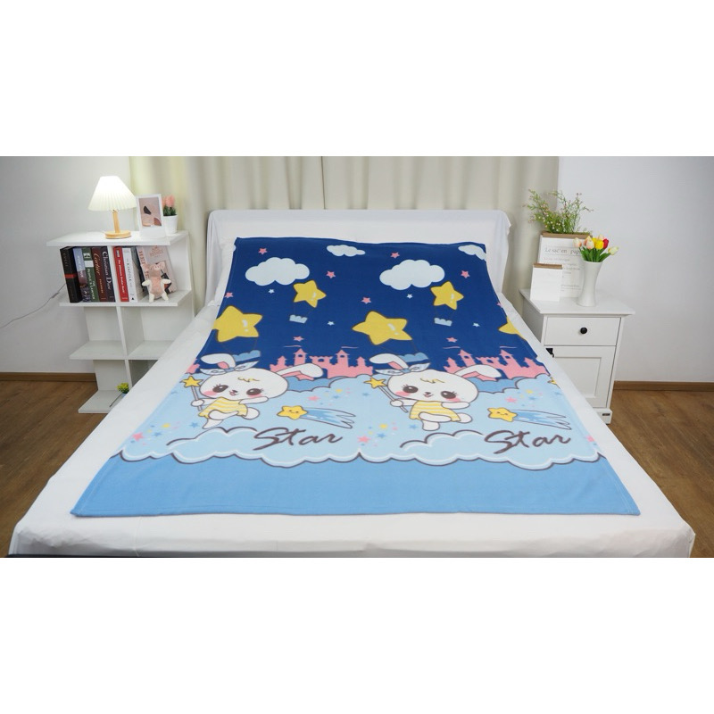 ผ้าห่มนาโน เกรดพรีเมี่ยม ผืนใหญ่ ขนาด 125x190cm.ลายกระต่ายถือคฑาดาว ราคา 100