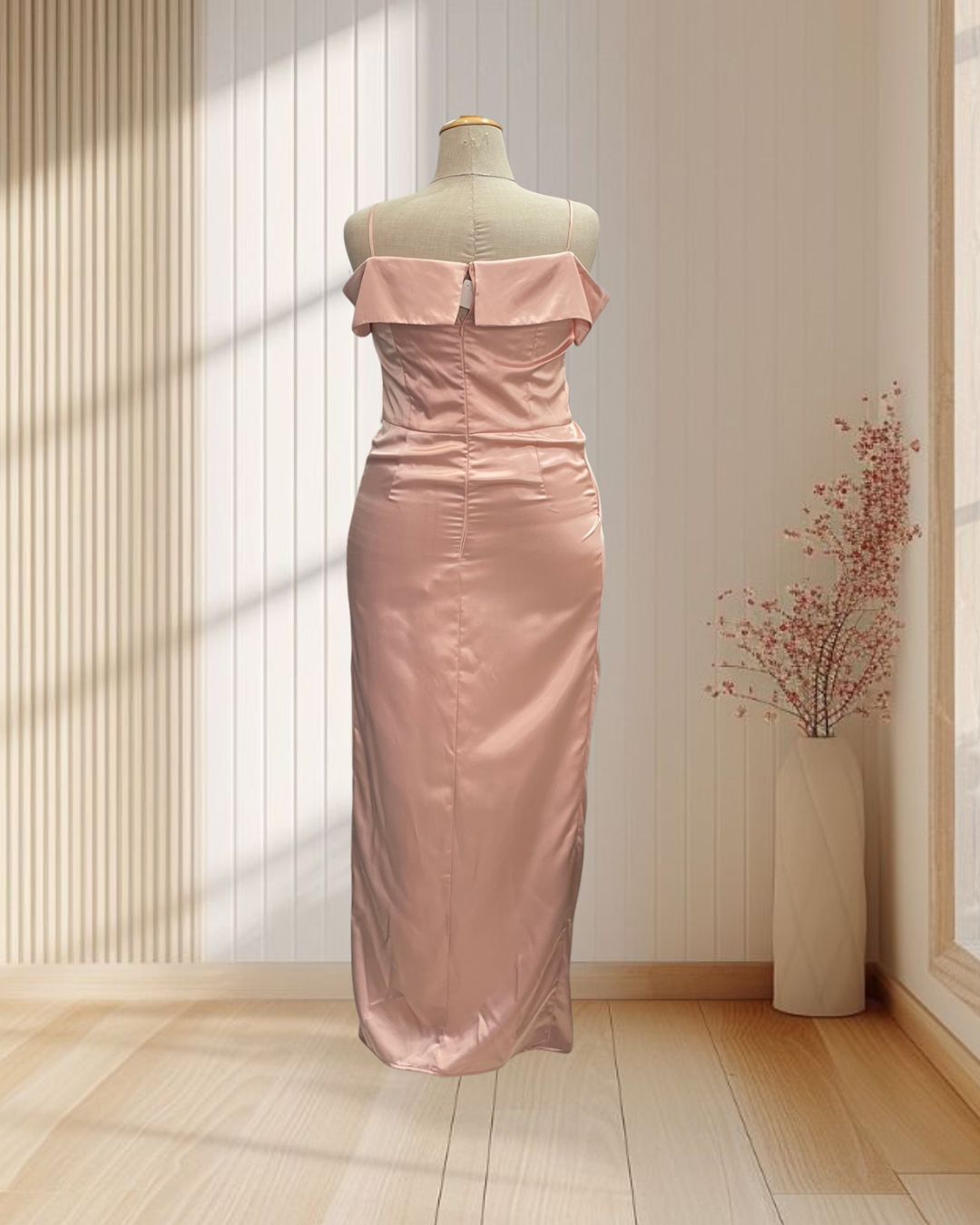 (PRE-LOVED) ราตรียาวสีโอรส สายเดี่ยว ปาดไหล่ จีบช่วงเอว ไซส์ 2XL