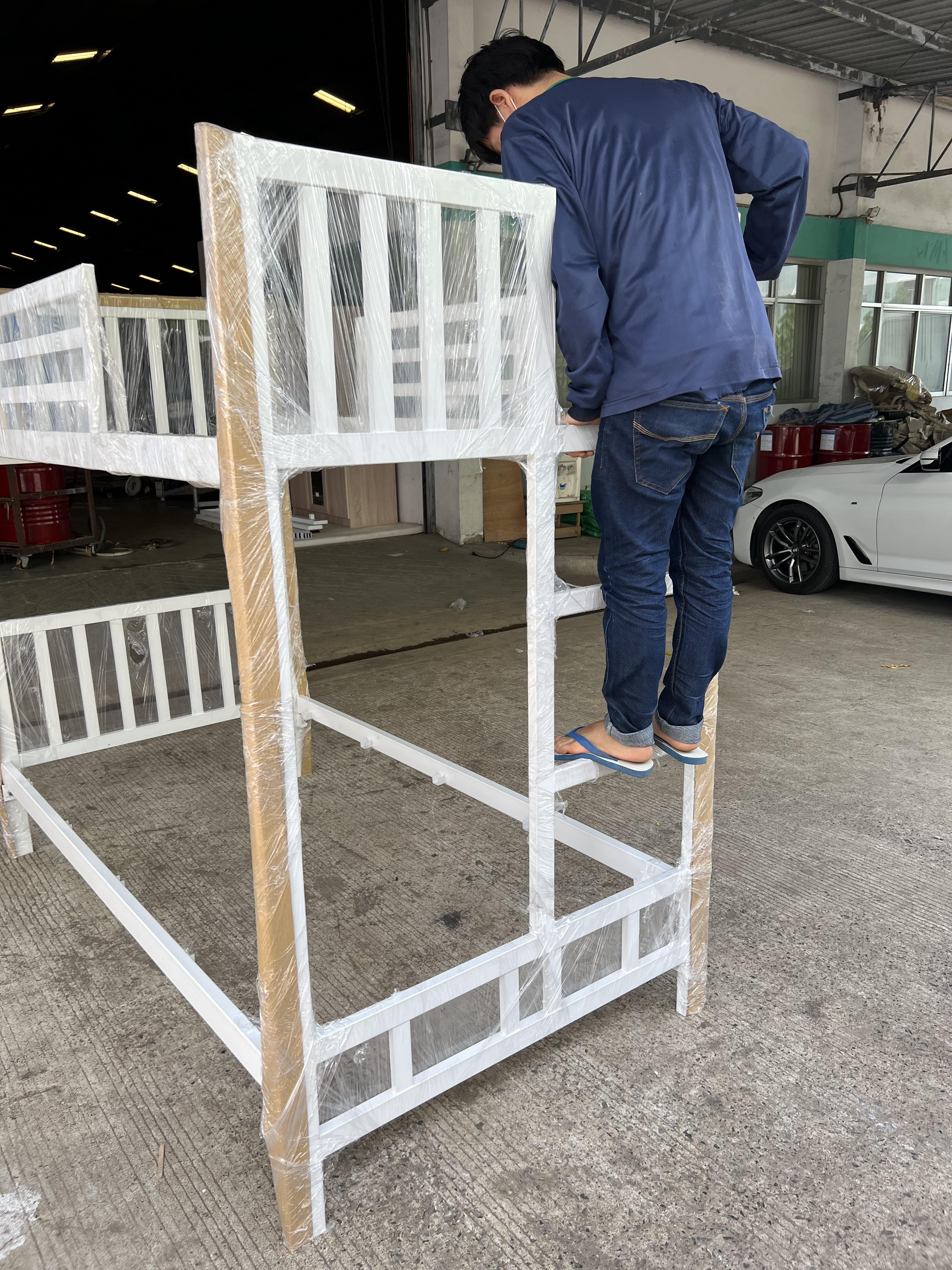 เตียงเหล็ก 2 ชั้น เหล็กหนา 3'' มีทั้งขนาด 3 ฟุต หรือ 3.5 ฟุต