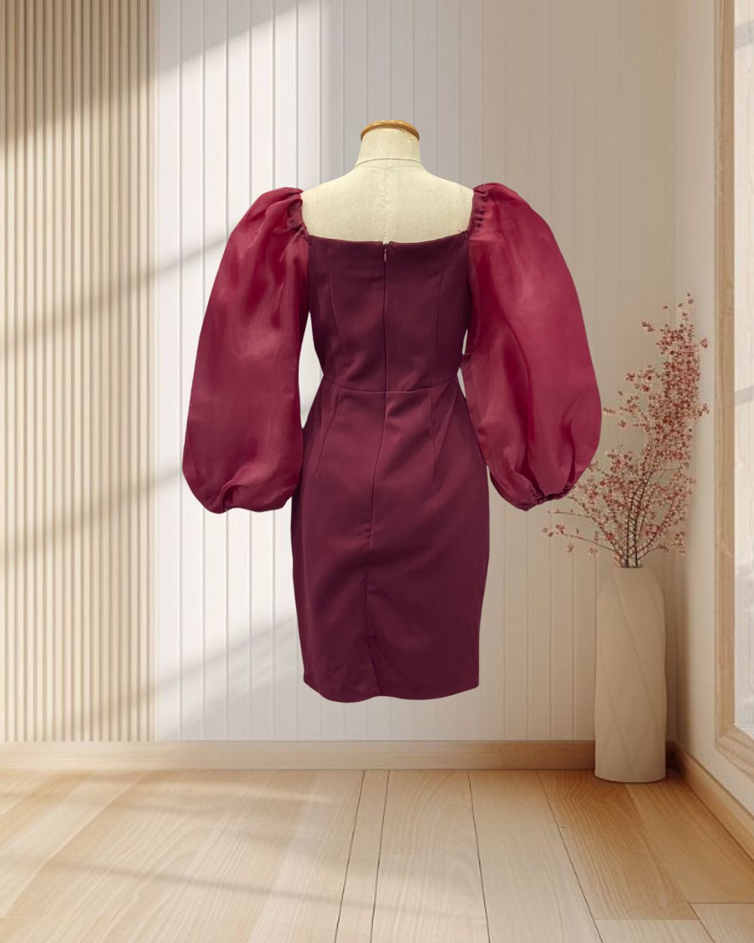 (PRE-LOVED) ราตรีสั้นสีแดง คอวี แขนยาวผ้าแก้ว ไซส์ S