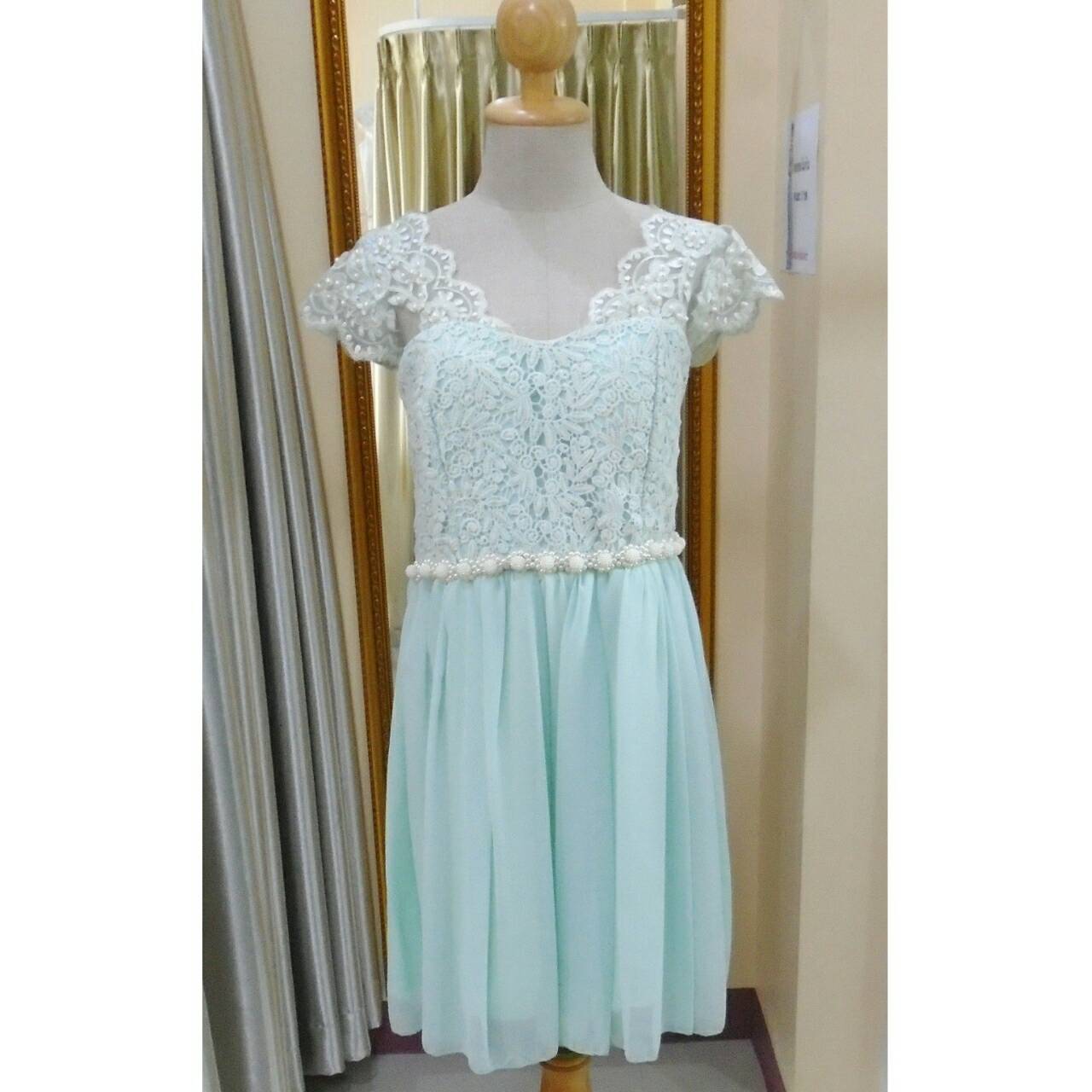 ราตรีสั้นสีเขียวมิ้น สม๊อคหลัง(ฟรีไซส์)