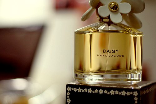 น้ำหอมมาร์คจาคอป Marc Jacobs Daisy EDT 50ml