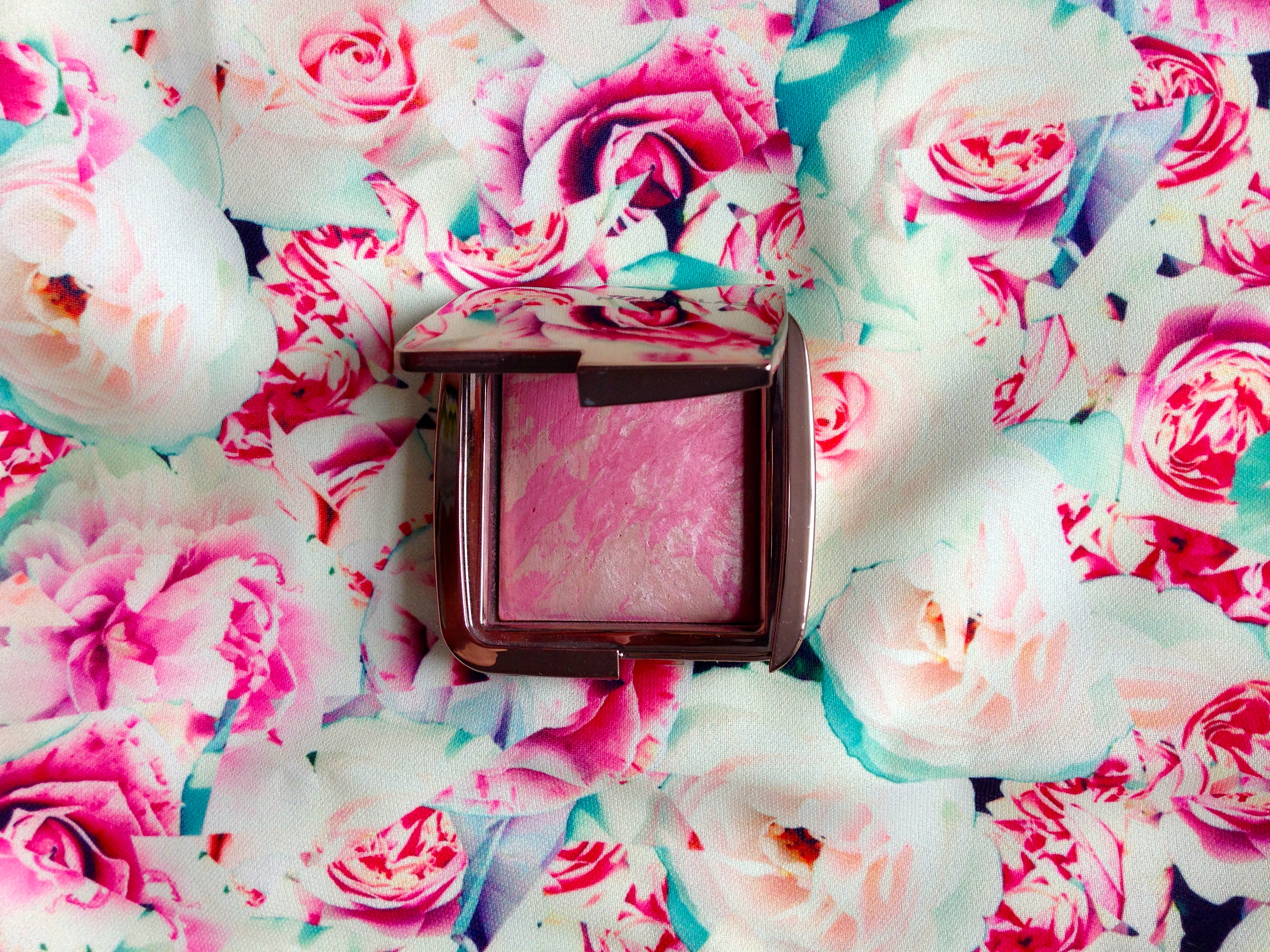 บลัชออนอาวร์กลาส Hourglass Blush on สีLuminous Flush 4.2g