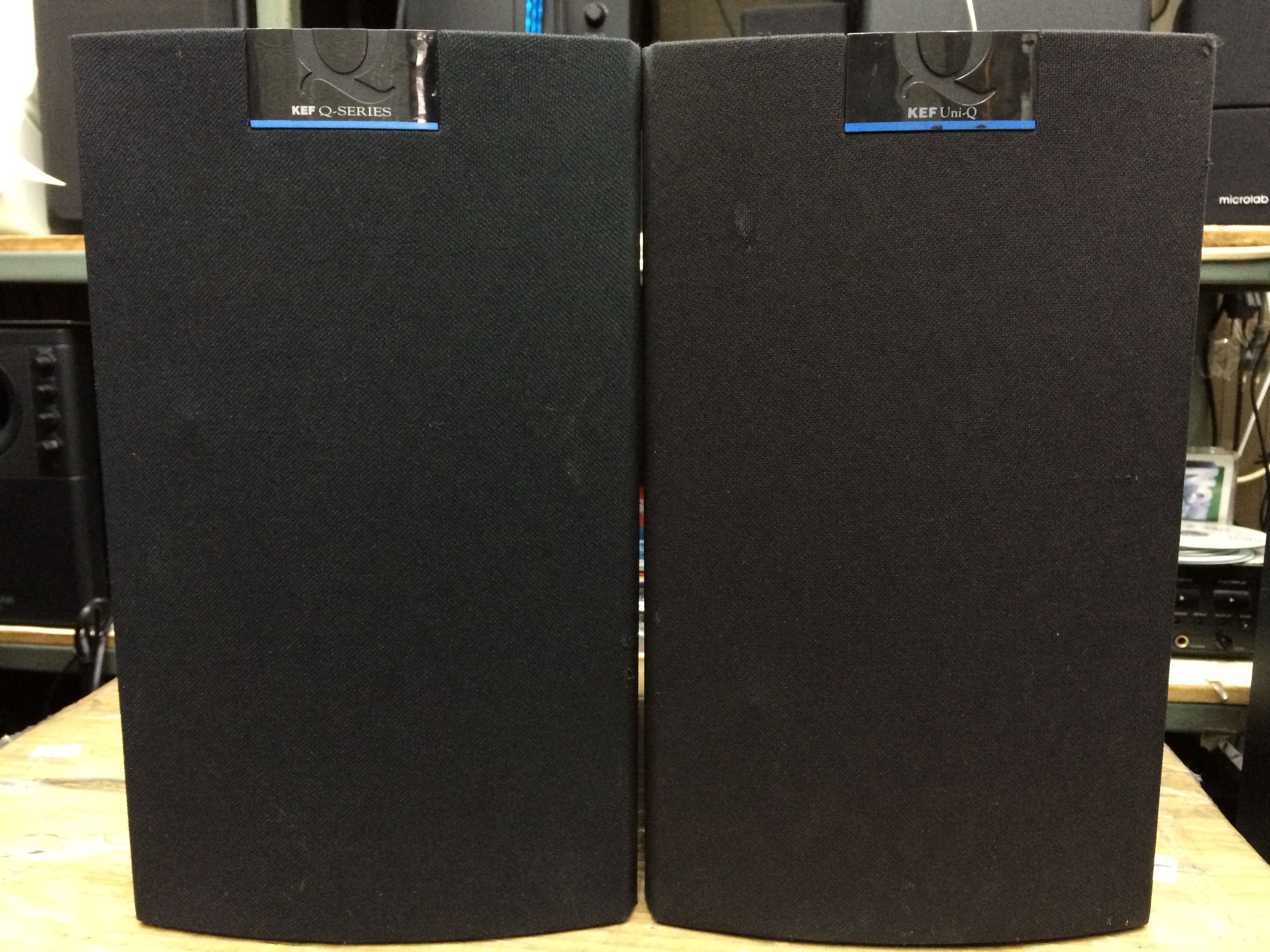 ลำโพงวางหิ้ง KEF Q10 SP3168