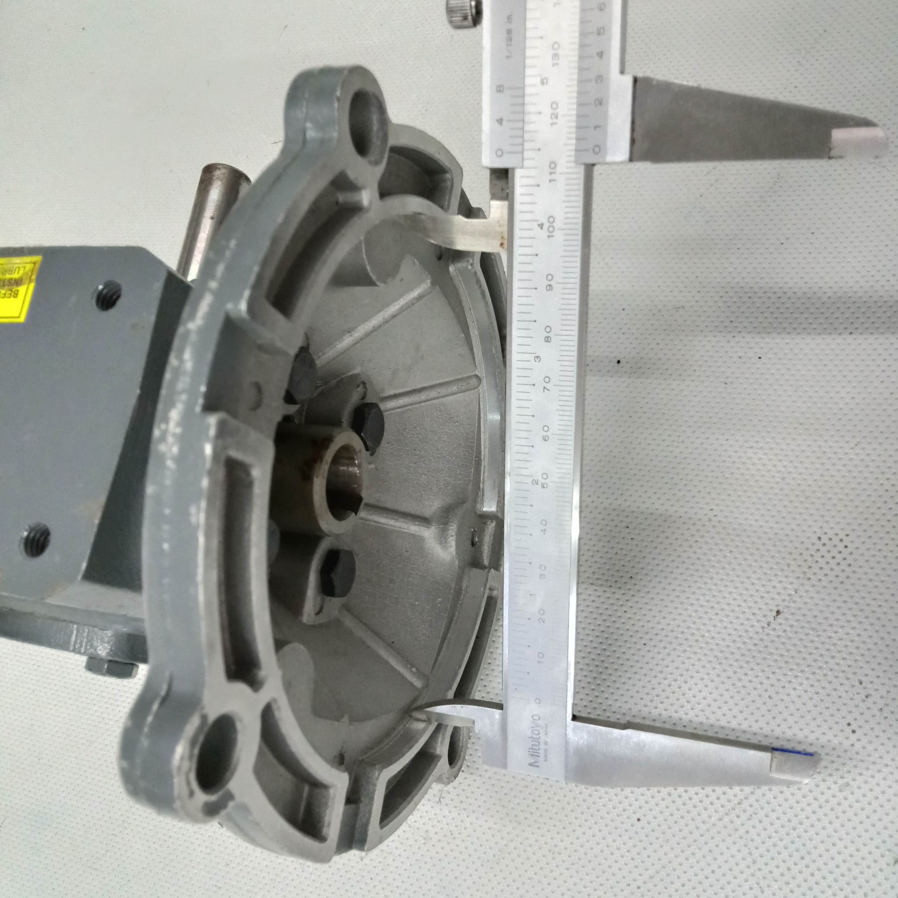 Worm Gear Boston Gear รุ่น F71320B5J, 0.45HP, 264TORQUE, Ratio 1: 20 (เพลาเข้า 16 mm., เพลา 16 mm., หน้าแปลน 114 mm.)