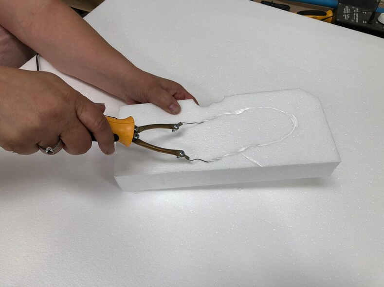 เครื่องตัดโฟม Hot Wire รุ่น router 10 นิ้ว (Made in USA)