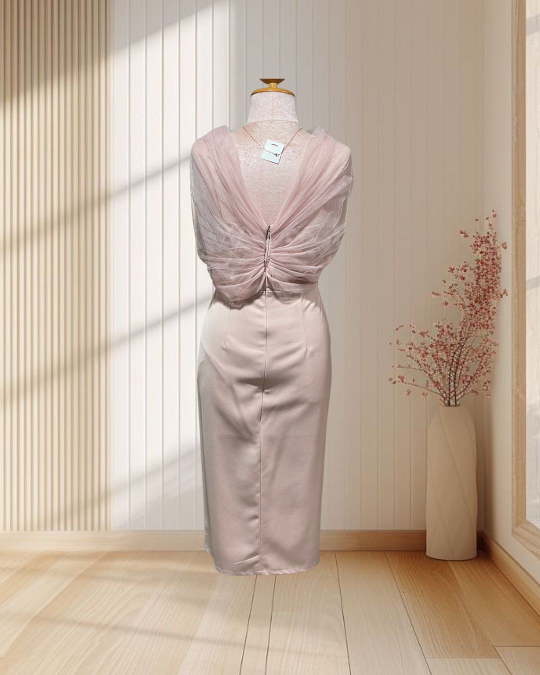 ราตรีสั้นเกาะอกแต่งมุ้งโบว์คลุมไหล่ผ้าฮานาโกะ ไซส์ M