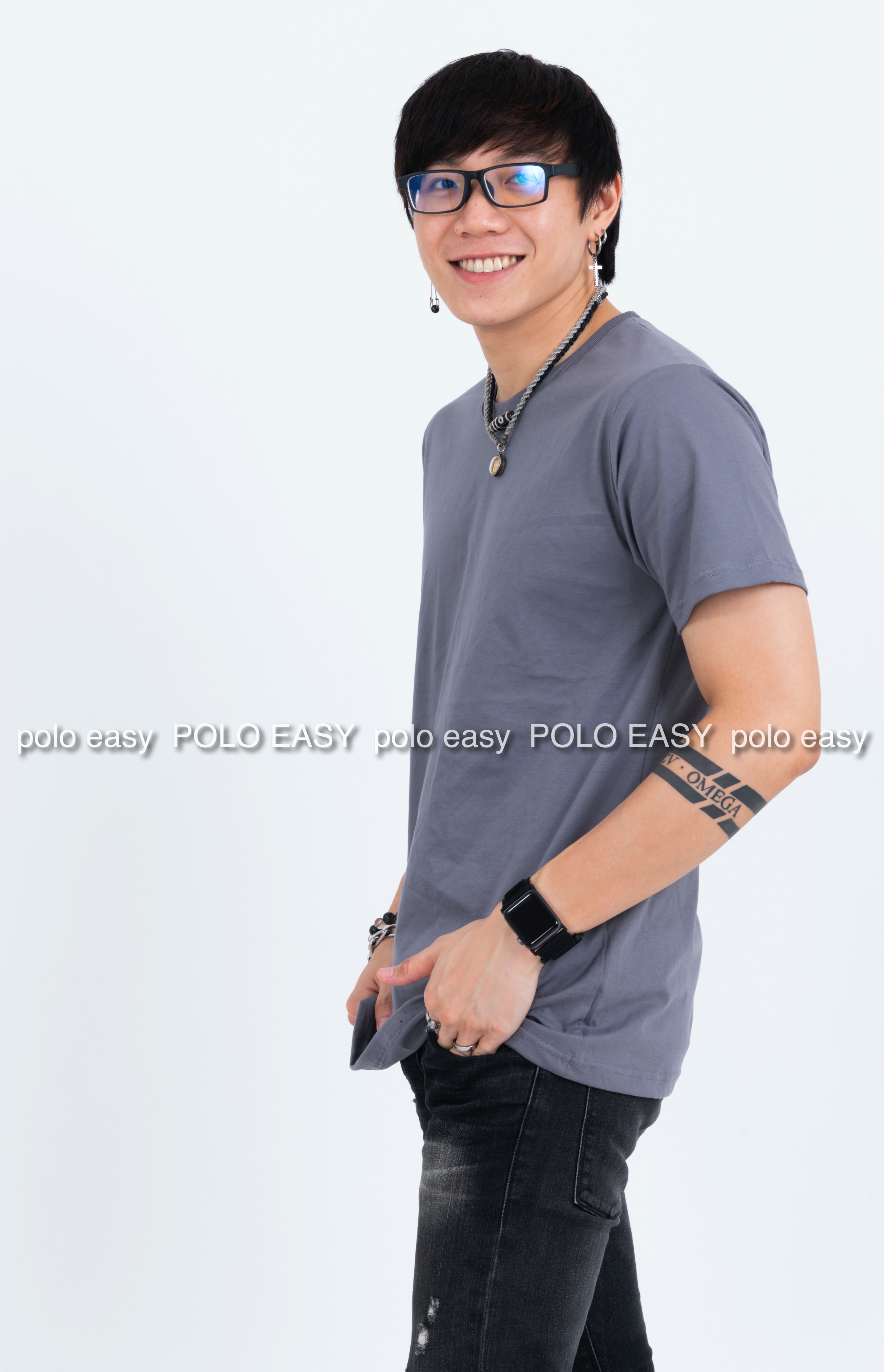 4XL เสื้อยืด สีเทาอ่อน คอกลม แขนสั้น Size 4XL