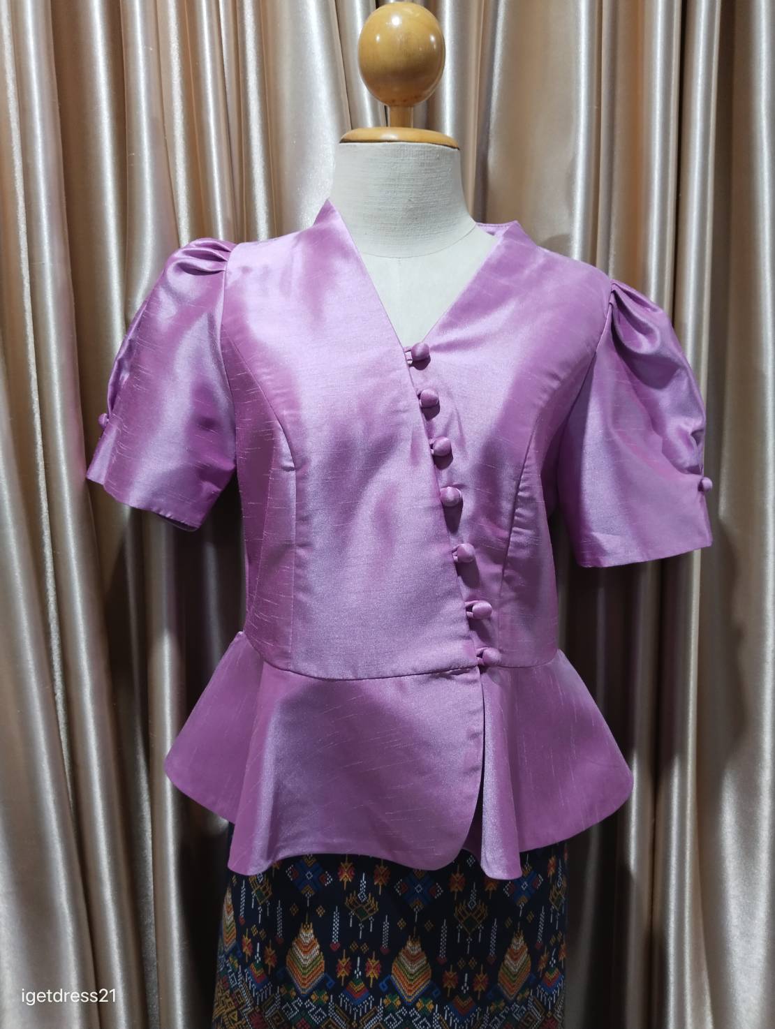 เสื้อผ้าไหมลาวสีม่วง36
