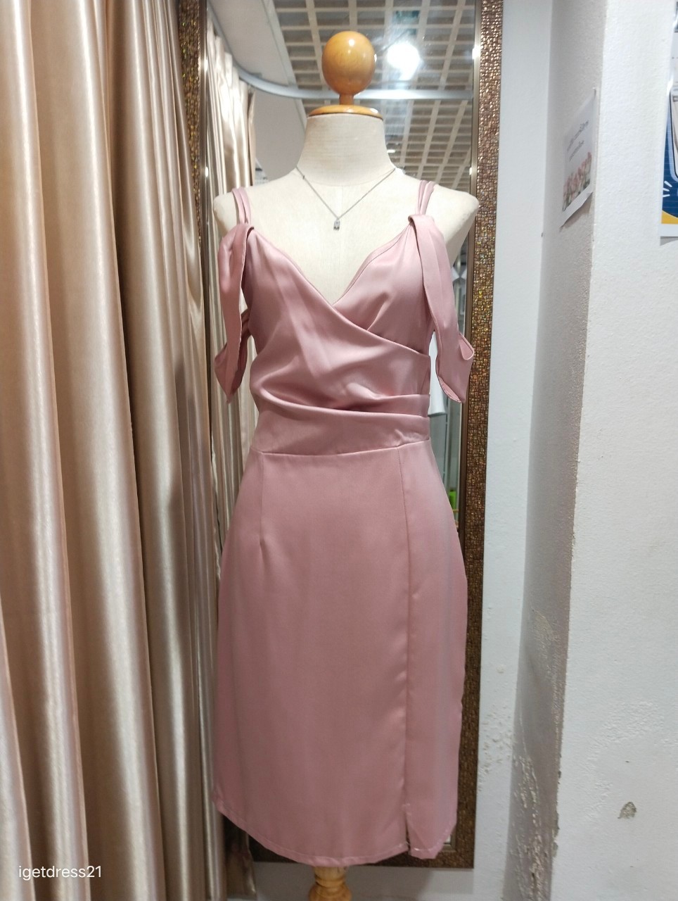 ราตรีสั้นสายคู่ปิดแขนคิมเบอรี่ สีชมพู (M)