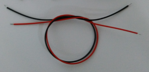 หลอดไฟแบบไส้พร้อมขั้ว E10