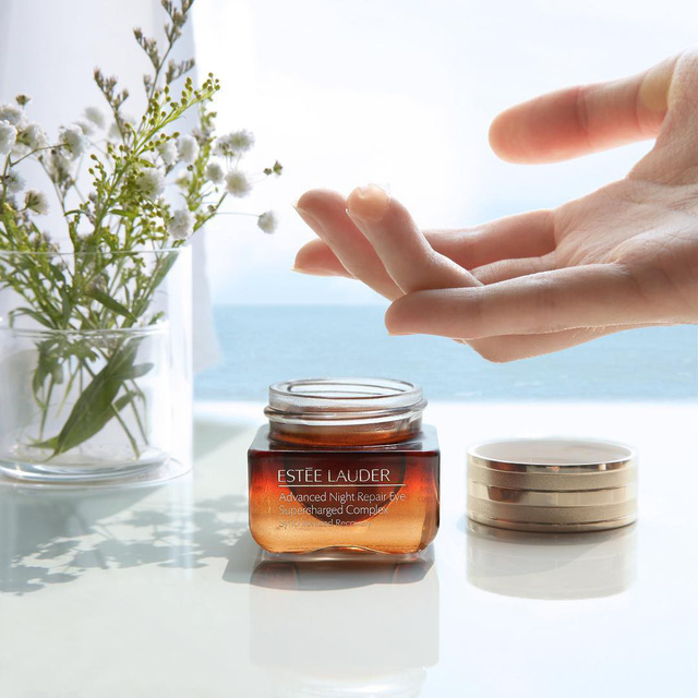 บำรุงผิวรอบดวงตาเอสเต้ Estee Lauder - Advanced Night Repair Eye Supercharged 15ml