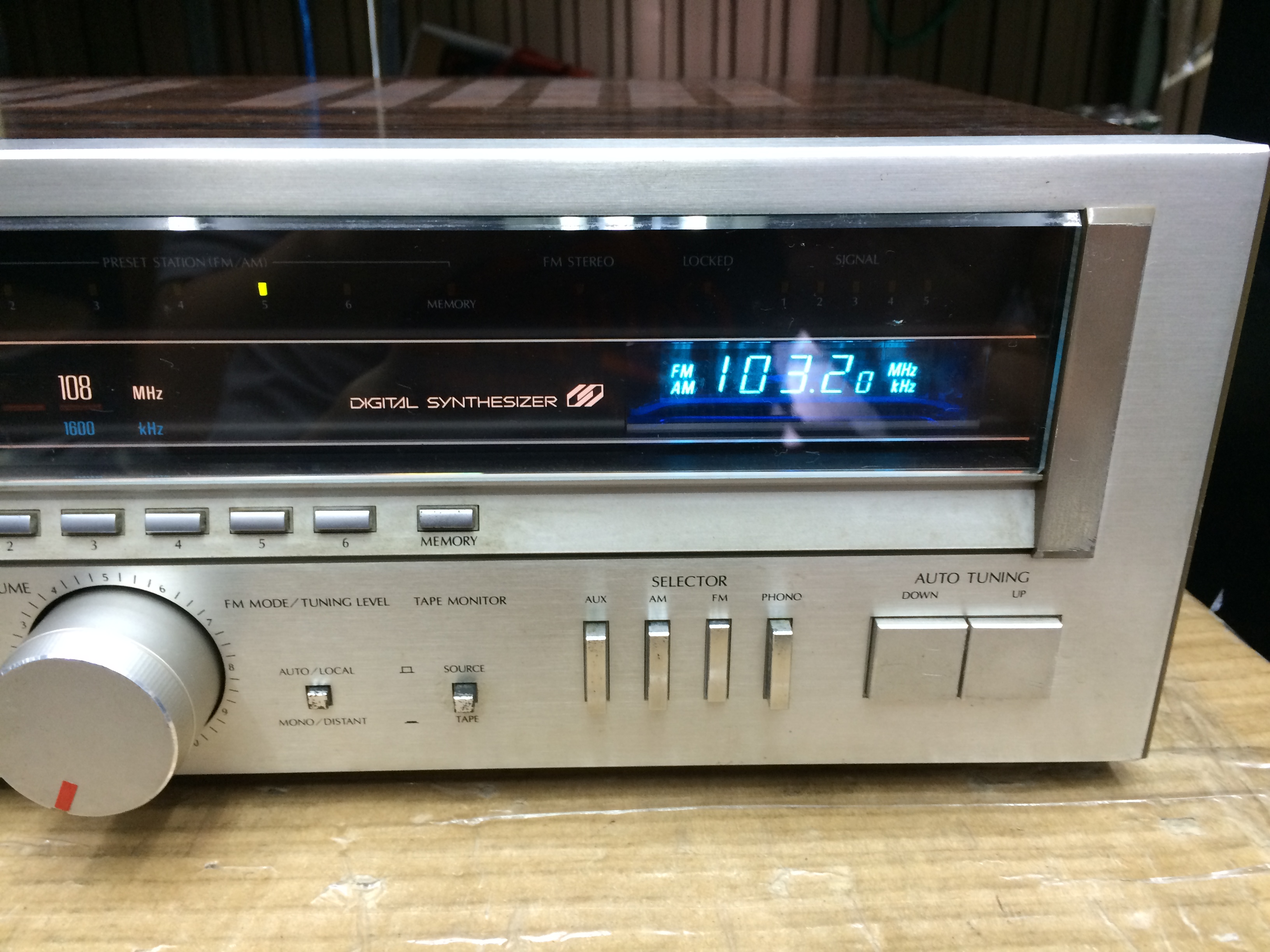 รีซีฟเวอร์ Sansui 3900Z Stereo Receiver