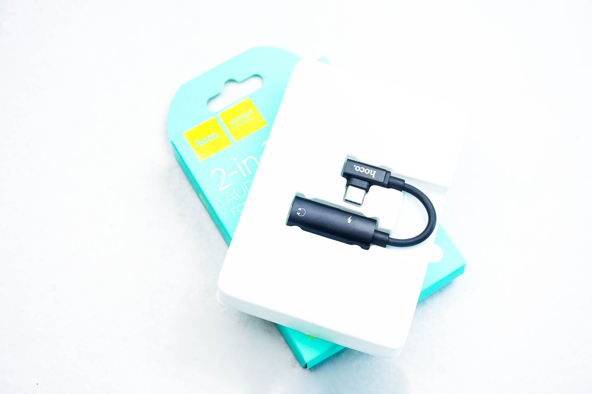 HOCO Audio Cable LS19 Type-C 2in1 Audio Converter (อแดปเตอร์สำหรับชาร์จไฟและต่อหูฟังพร้อมๆกัน )