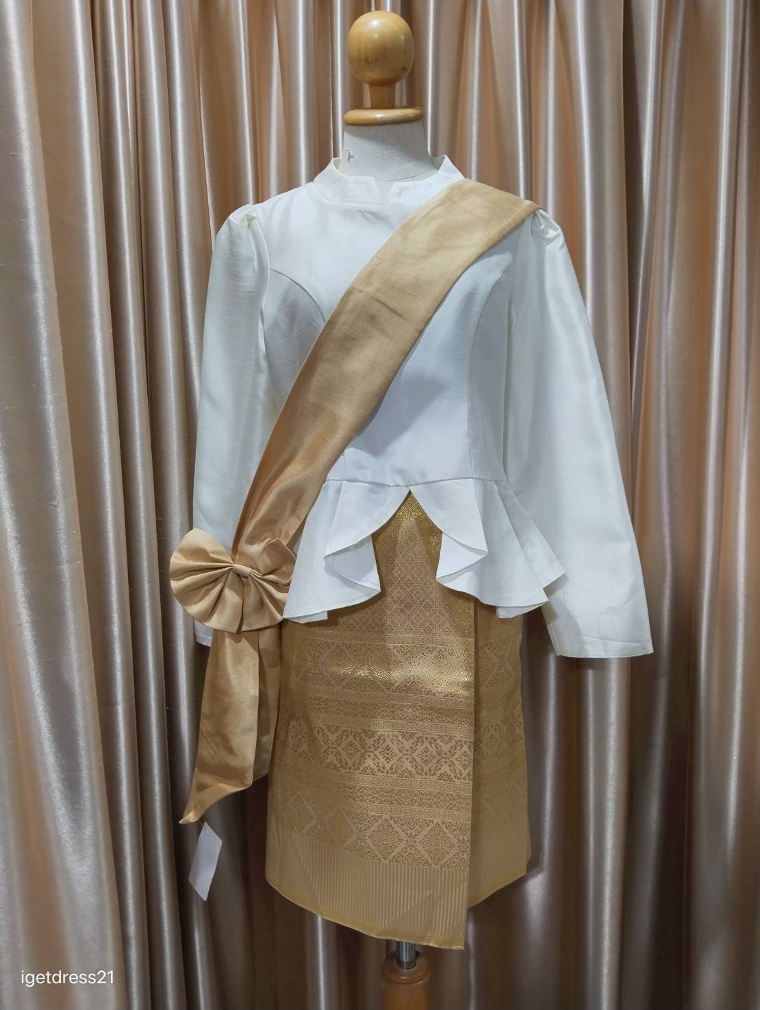 ผ้าคาดโบว์ไหมอิตาลีสีทอง