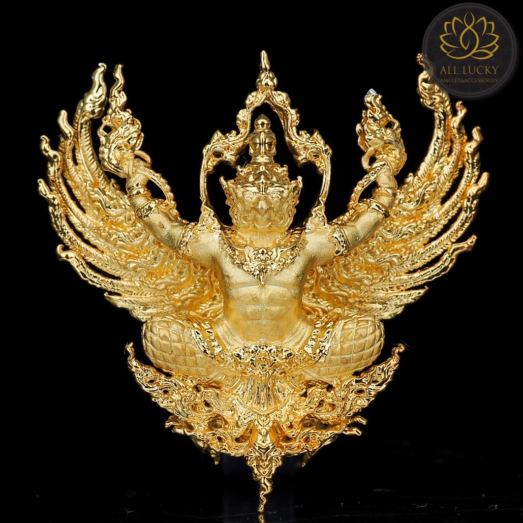 พญาครุฑจิตสุบรรณ ดวงมหาเศรษฐี วัดพระบาทปางแฟน เชียงใหม่ เนื้อชนวนโบราณ ชุบทอง