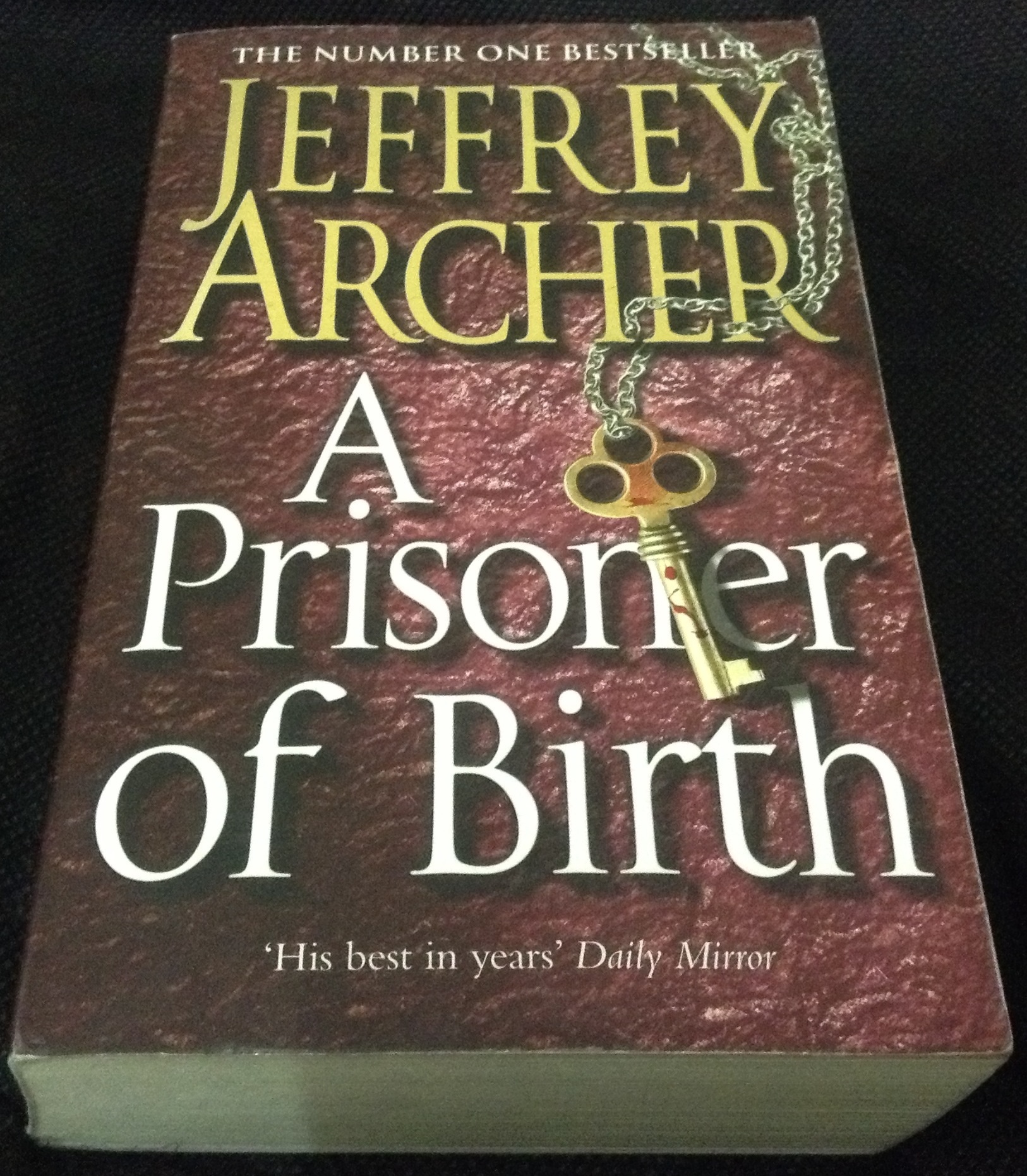 A Prisoner of Birth Jeffrey Archer ราคา 120