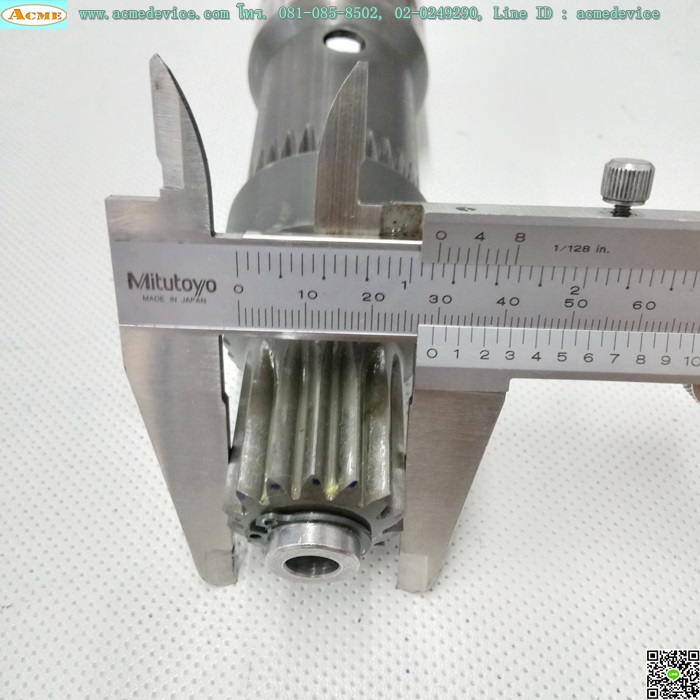 เพลาเกียร์มอเตอร์ ขนาดเพลาโต 29 mm., ยาว 180 mm., เพลาเข้า 28 mm., 14 ฟัน