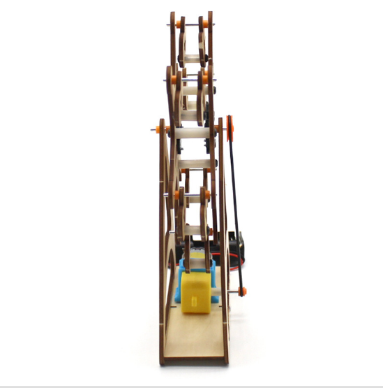 ชิงช้าสวรรค์โครงไม้