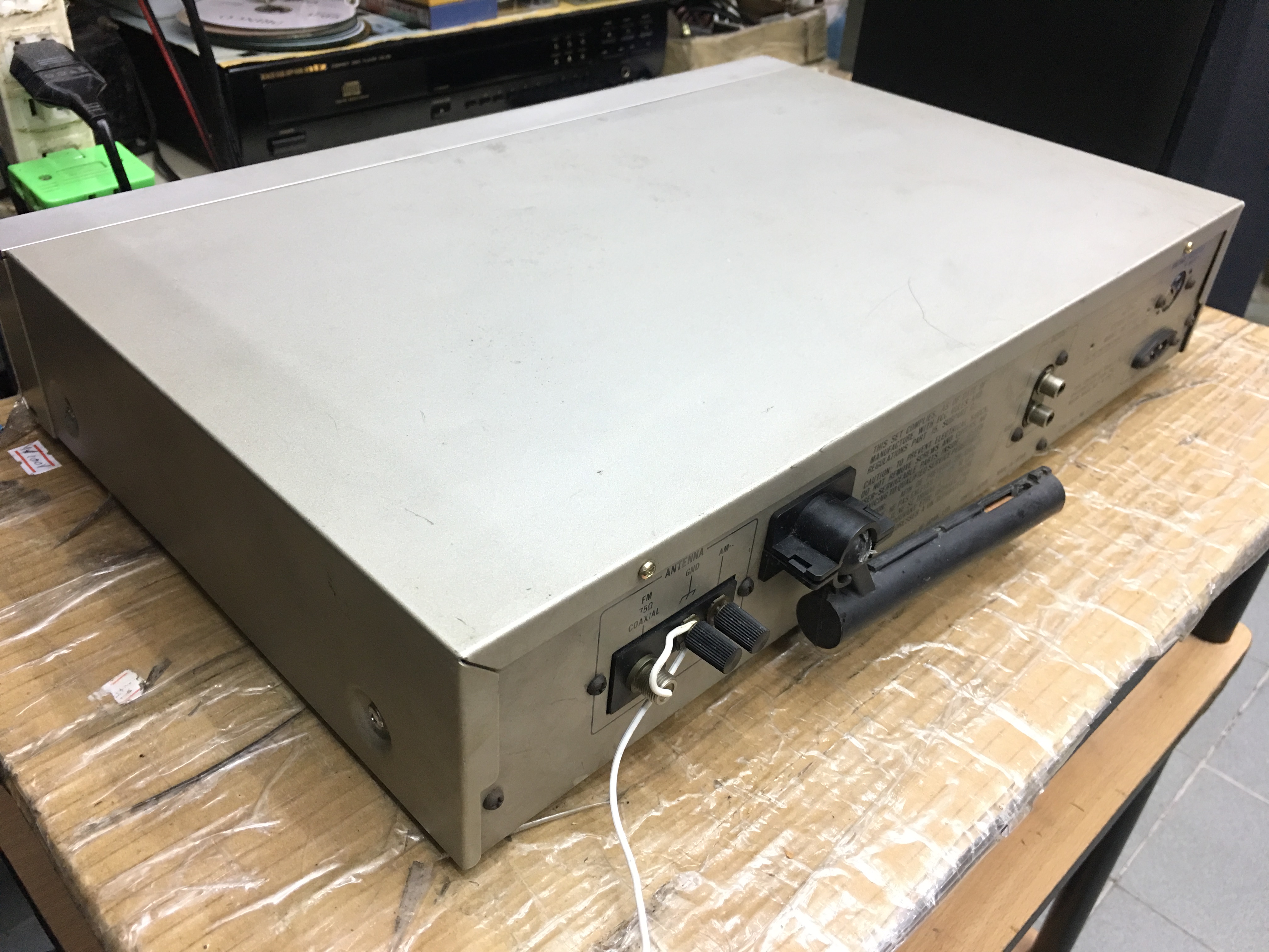 JVC T-X3 FM/AM Stereo Tuner