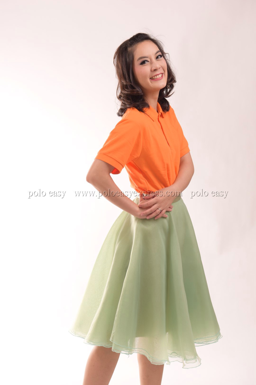 เสื้อโปโล สีส้ม TK Premium แขนสั้น ทรงเว้า (หญิง) Size L