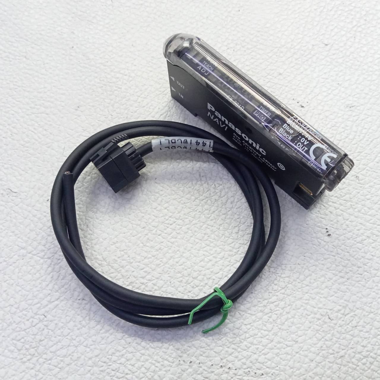 Fiber Amp Panasonic รุ่น FX-301P, Red LED, PNP
