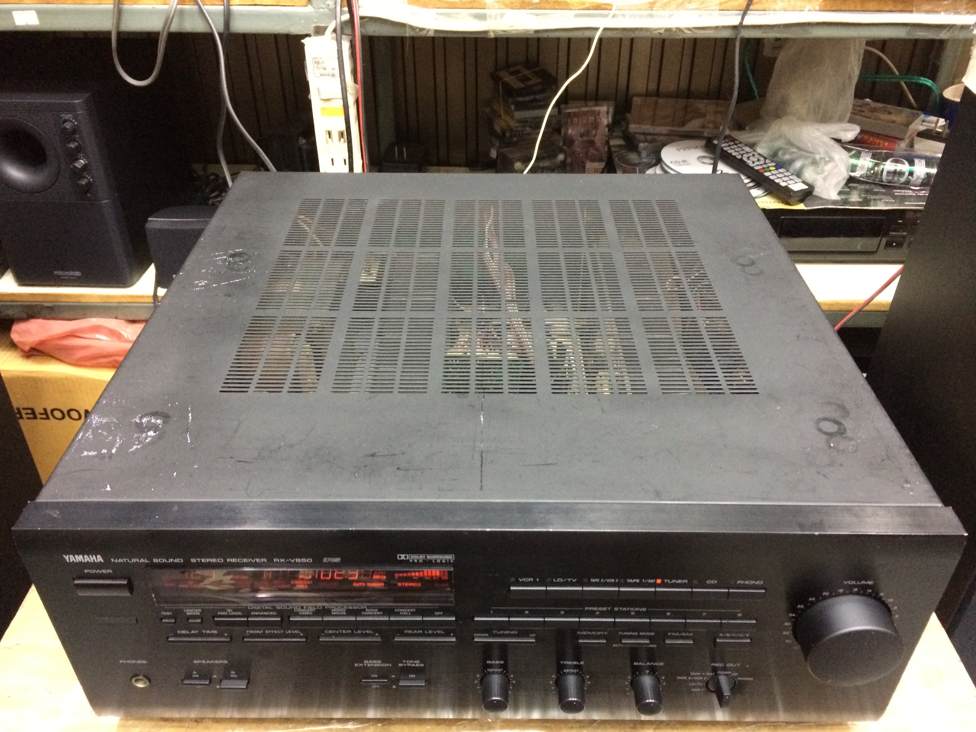 Yamaha RX-V850 Audio Video Receiver