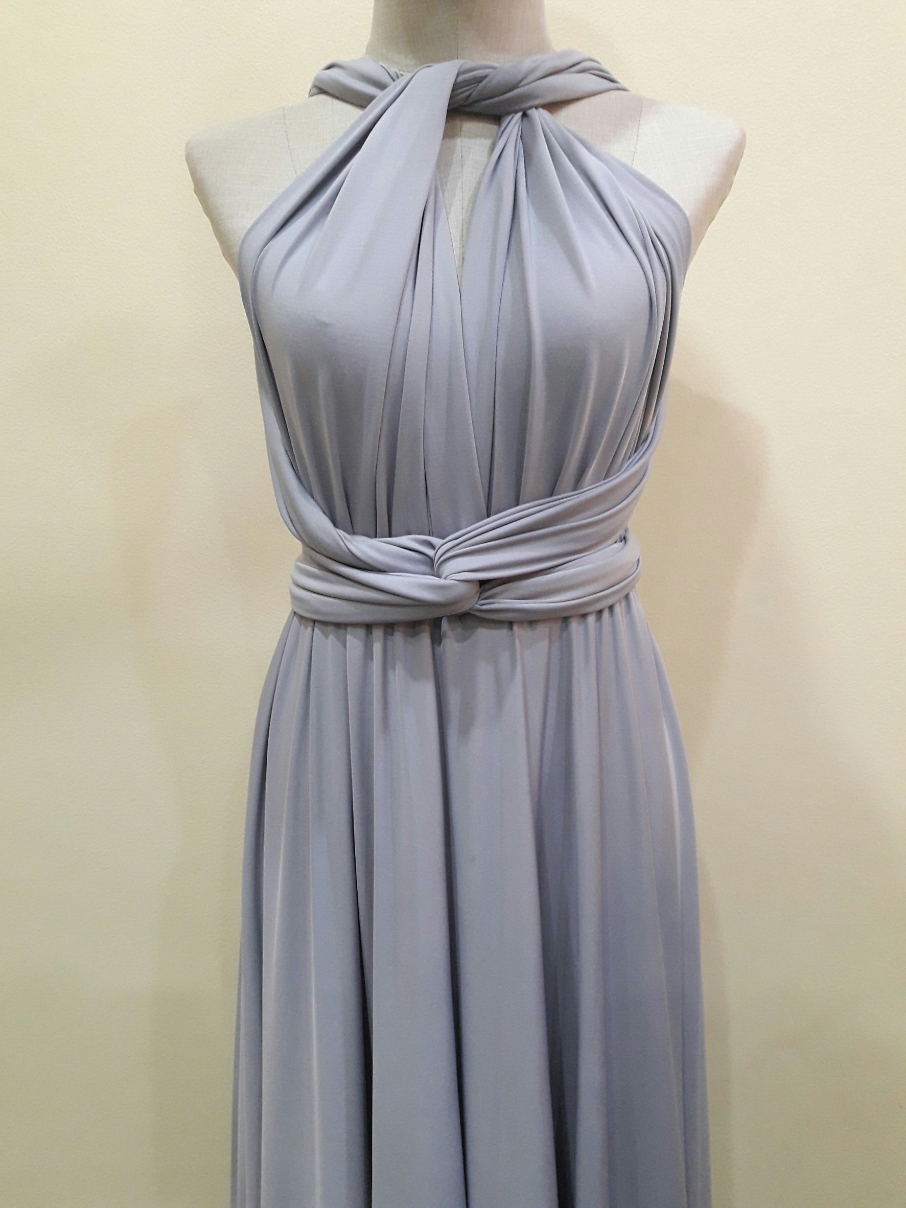 (PRE-LOVED) ชุดราตรียาวสีเทา รุ่นinfinity(ฟรีไซส์)